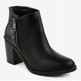 Botas pretas com salto leve 6718N preto 1