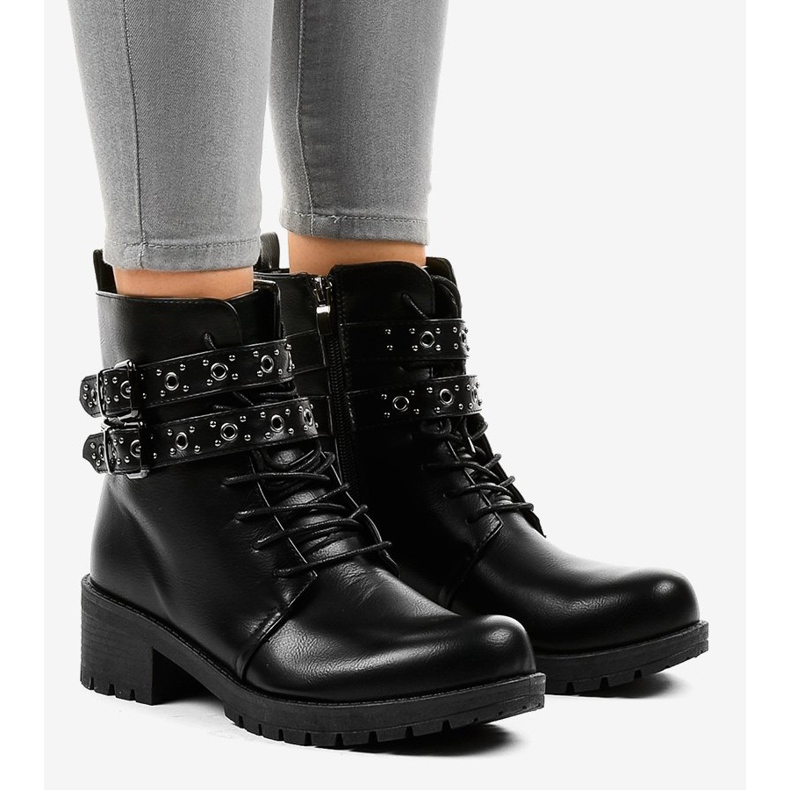 Botas pretas com fivelas 9996-7 preto 1 Botas pretas com fivelas 9996-7 preto 1