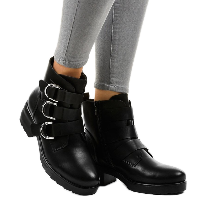 Botas rasas femininas pretas com fivelas BZ66010 preto 1