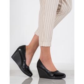 J. Star Bombas de cunha preto 1