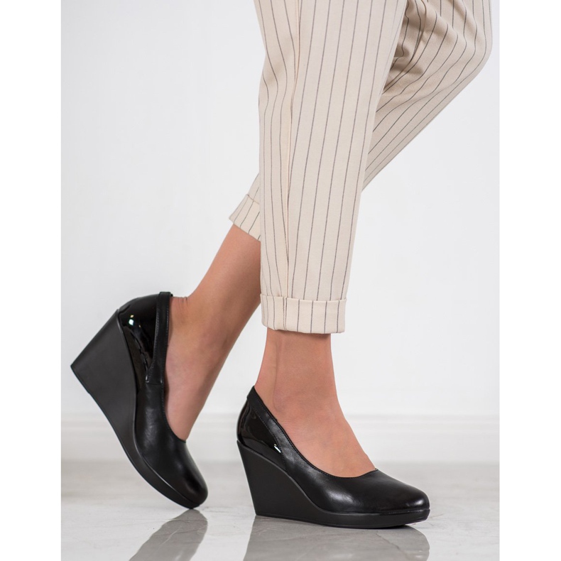 J. Star Bombas de cunha preto 1