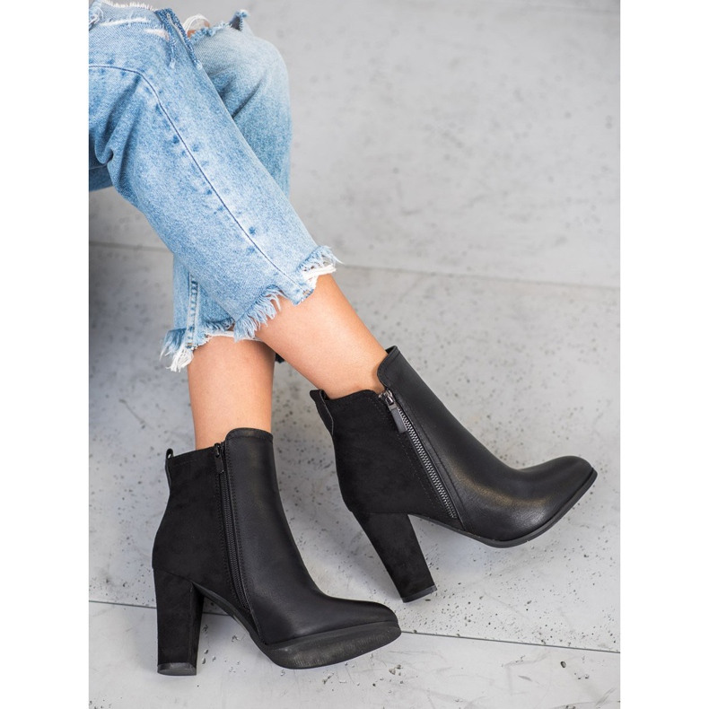 SHELOVET Botas em uma postagem preto 2