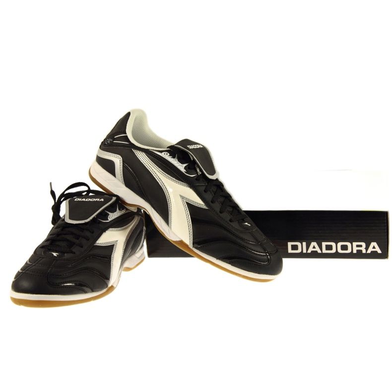 Tênis esportivo indoor Diadora 157312 preto branco 4