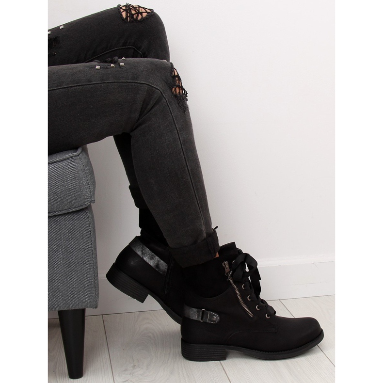 Botas Pretas com cadarço preto 17103-2 Preto II Qualidade 1 Botas Pretas com cadarço preto 17103-2 Preto II Qualidade 1