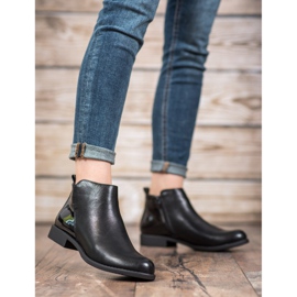 J. Star Botas de salto plano preto 2