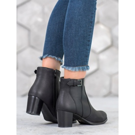 J. Star Botas clássicas de salto alto preto 1