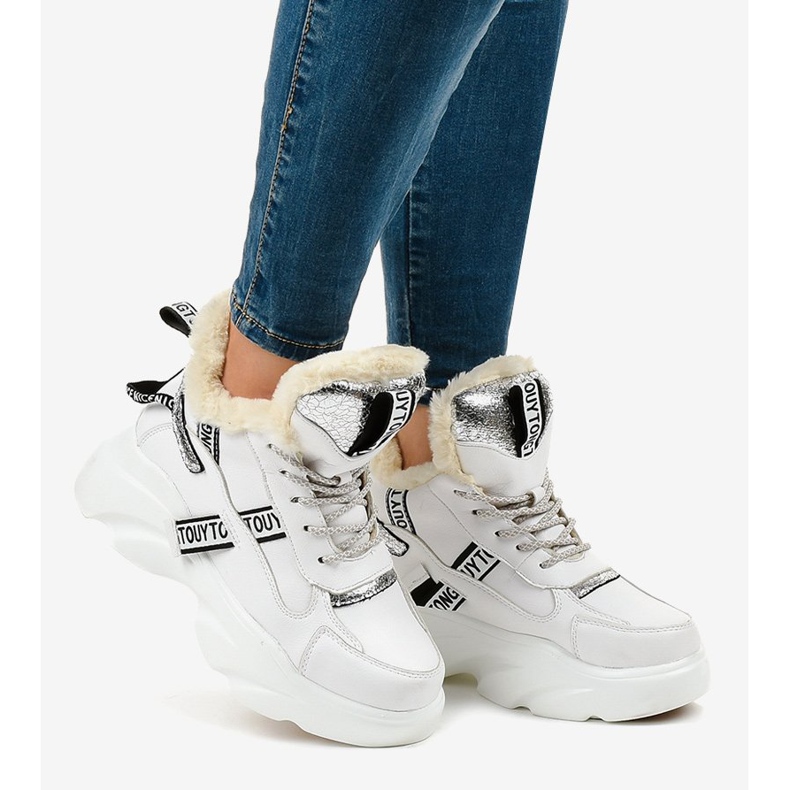 Tênis com isolamento branco feminino D80-31 2