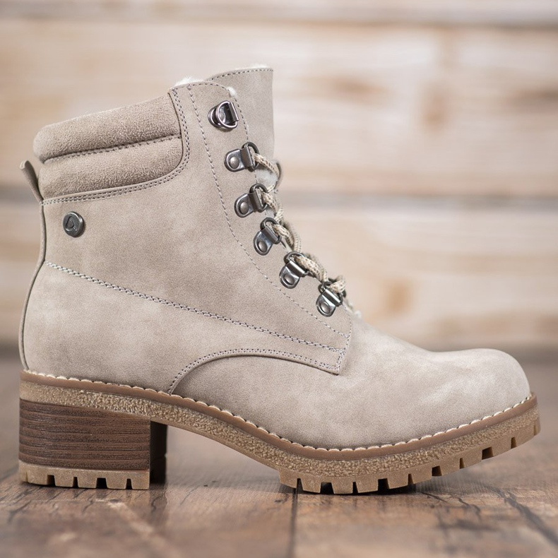 Goodin Botas bege com pele de carneiro 1 Goodin Botas bege com pele de carneiro 1