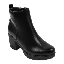 Botas pretas de tornozelo na coluna BM172 preto 1