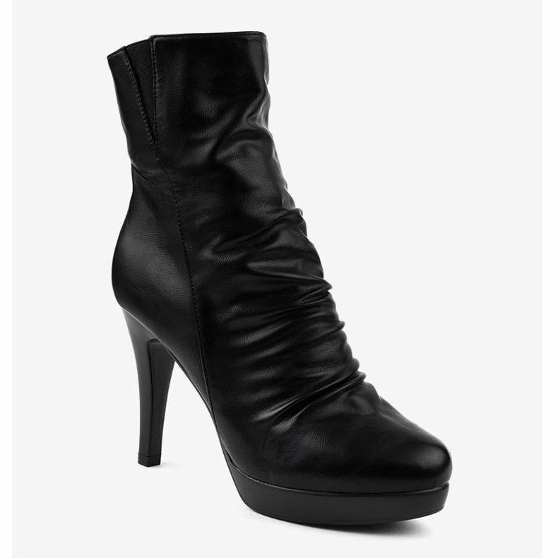 Botas pretas isoladas GFA418 preto 1 Botas pretas isoladas GFA418 preto 1