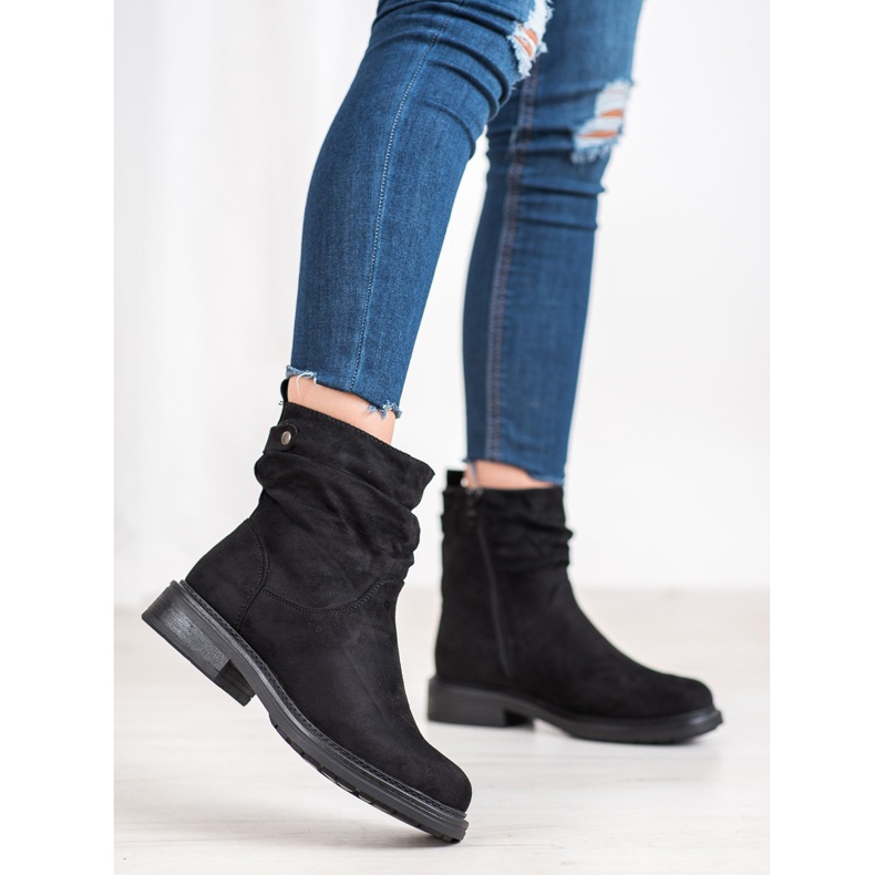 J. Star Trabalhadores Negros preto 1