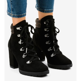 Botins caçadores de camurça preta no poste 8992 preto 1 Botins caçadores de camurça preta no poste 8992 preto 1