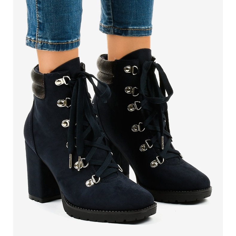 Botins de camurça azul marinho no poste 8992 1