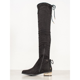 Cm Paris Botas de cano alto com salto decorativo preto 1