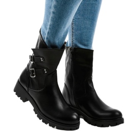 Botas pretas de cano baixo com sola grossa C162 preto 1