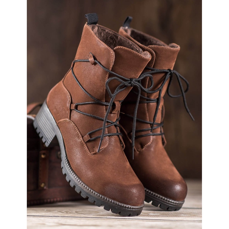 Kylie Trabalhadores de esportes marrom 2