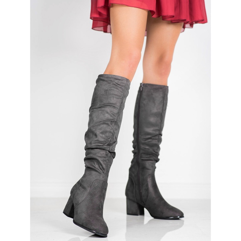 Seastar Botas cinzentas no posto cinza 2