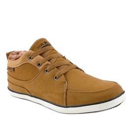 Tênis masculino isolado marrom 14M476 1