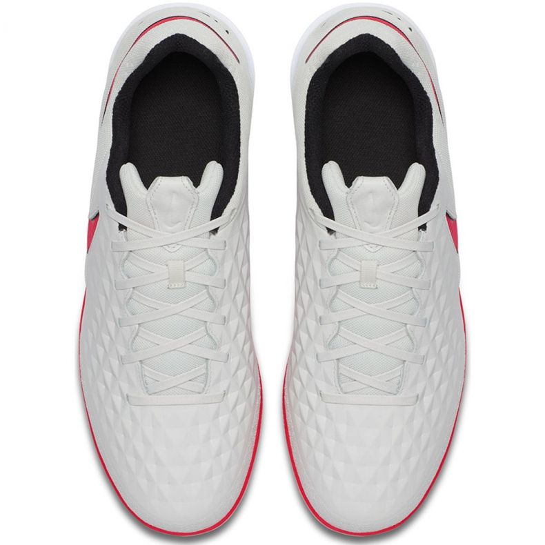 Chuteiras Nike Tiempo React Legend 8 Pro M Ic AT6134 061 multicolorido bege 1 Chuteiras Nike Tiempo React Legend 8 Pro M Ic AT6134 061 multicolorido bege 1