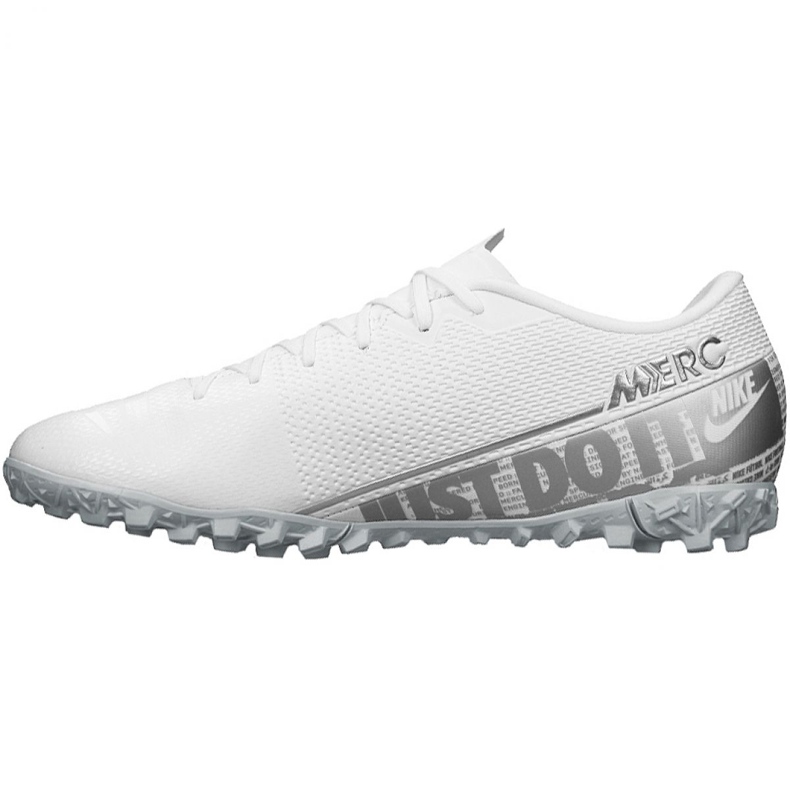 Chuteiras Nike Mercurial Vapor 13 Academy M Tf AT7996 100 multicolorido branco 1 Chuteiras Nike Mercurial Vapor 13 Academy M Tf AT7996 100 multicolorido branco 1