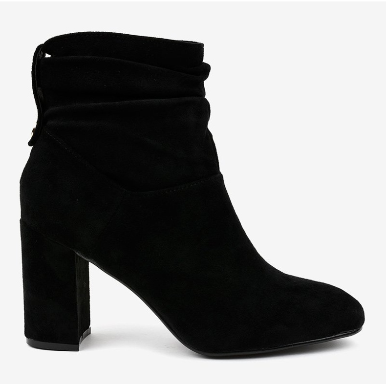 Botas pretas elegantes no poste 884 preto 2