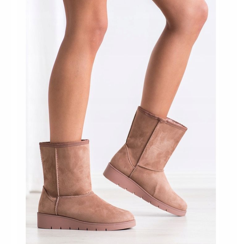 Kylie High Mukluki bege 2