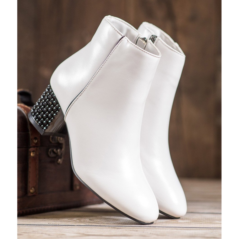 SHELOVET Botas Brancas Com Salto Decorativo branco 2