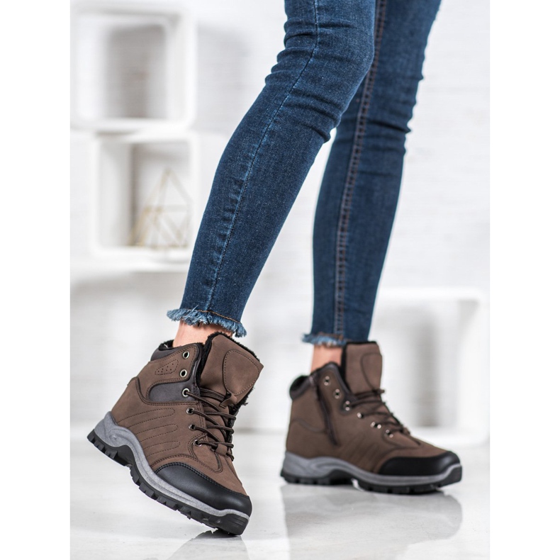 SHELOVET Caçadores esportivos isolados castanho preto 1