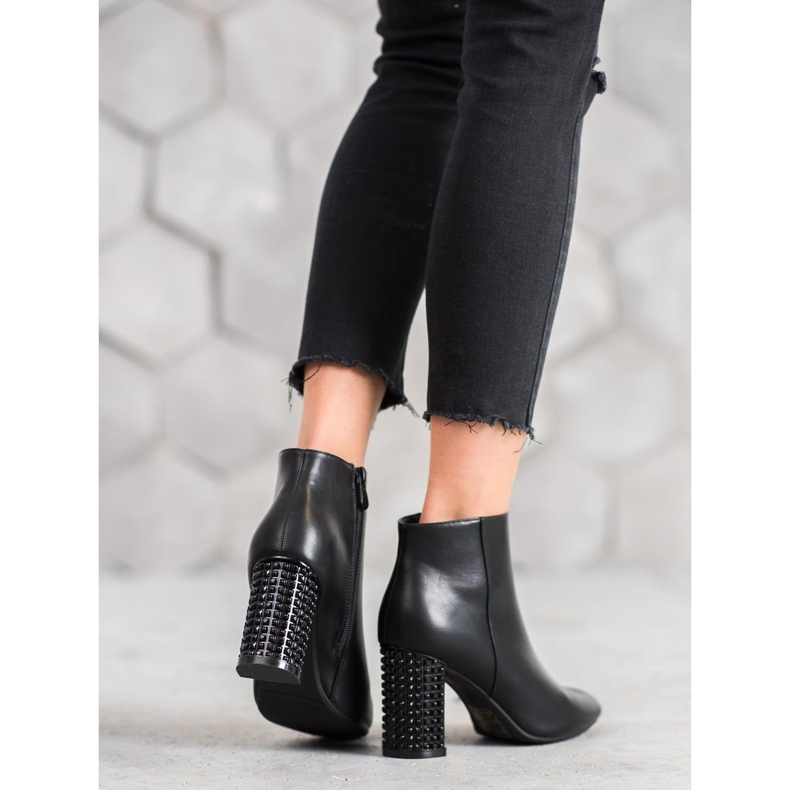 SHELOVET Botas Com Salto Decorativo preto 1