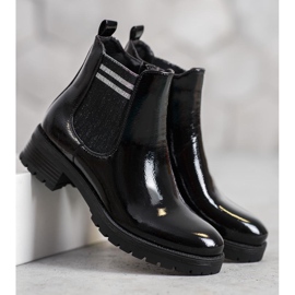 SHELOVET Botas esportivas na plataforma preto 2