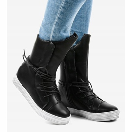 Tênis preto, botas isoladas HX5187-3 2