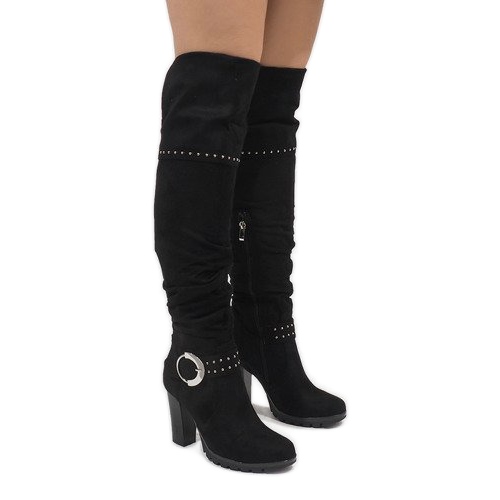 Botas pretas no post N504 preto 1 Botas pretas no post N504 preto 1