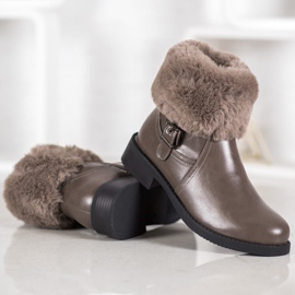 SHELOVET Trabalhadores com pele marrom 1