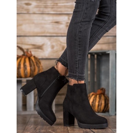 Super Mode Botas elegantes no poste preto 1