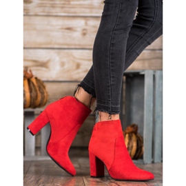 Ideal Shoes Botas clássicas em uma postagem vermelho 1