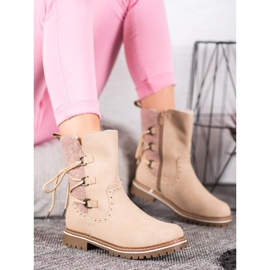 SDS Trabalhadores elegantes com encadernação marrom 1