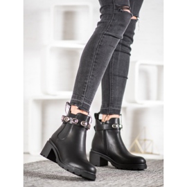 Forever Folie Botas chelsea com cinto decorativo preto 2