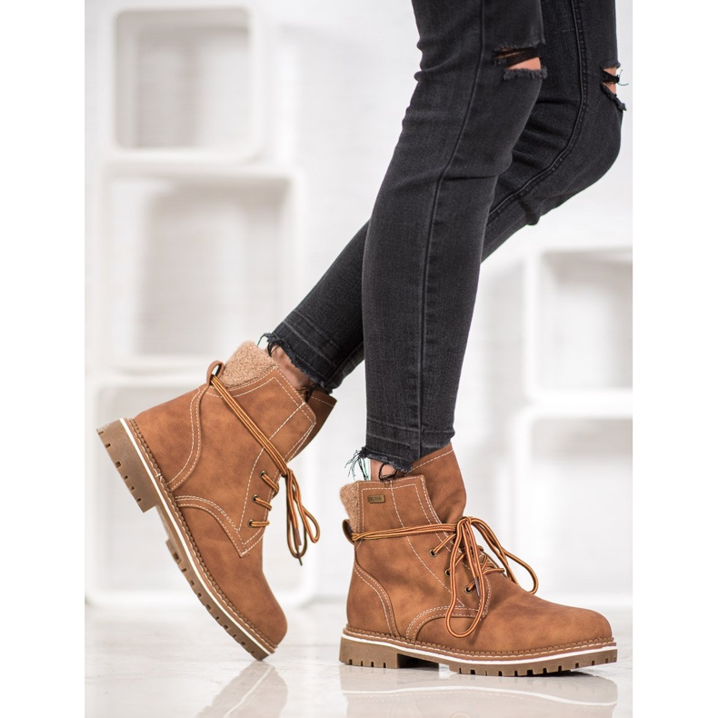 SDS Botas amarradas com isolamento castanho 1