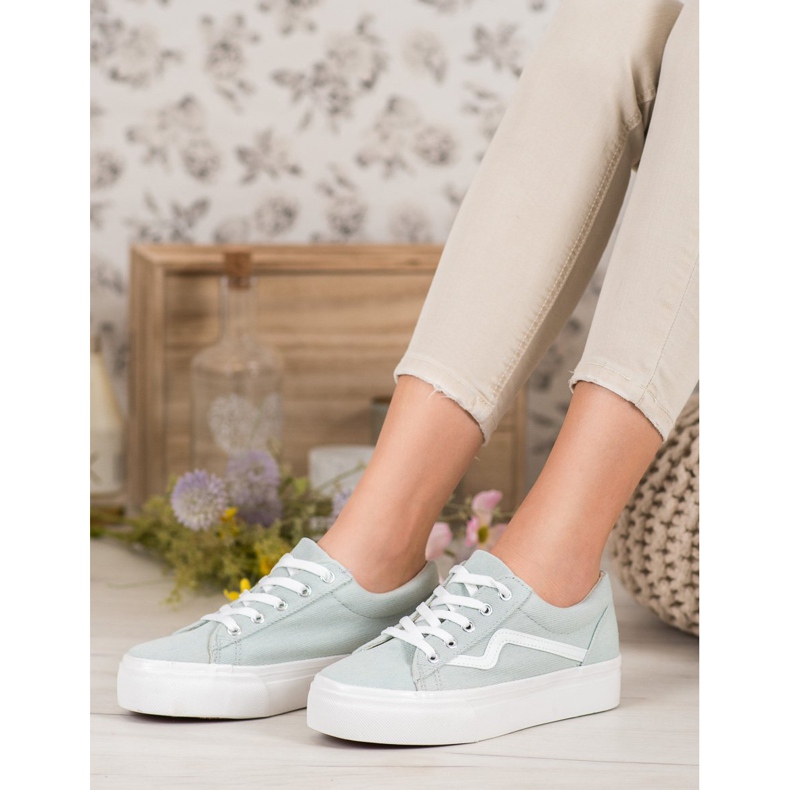 Kylie Tênis verdes elegantes 2