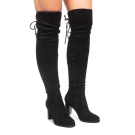 Botas de camurça em um poste AB02-55 Preto 1