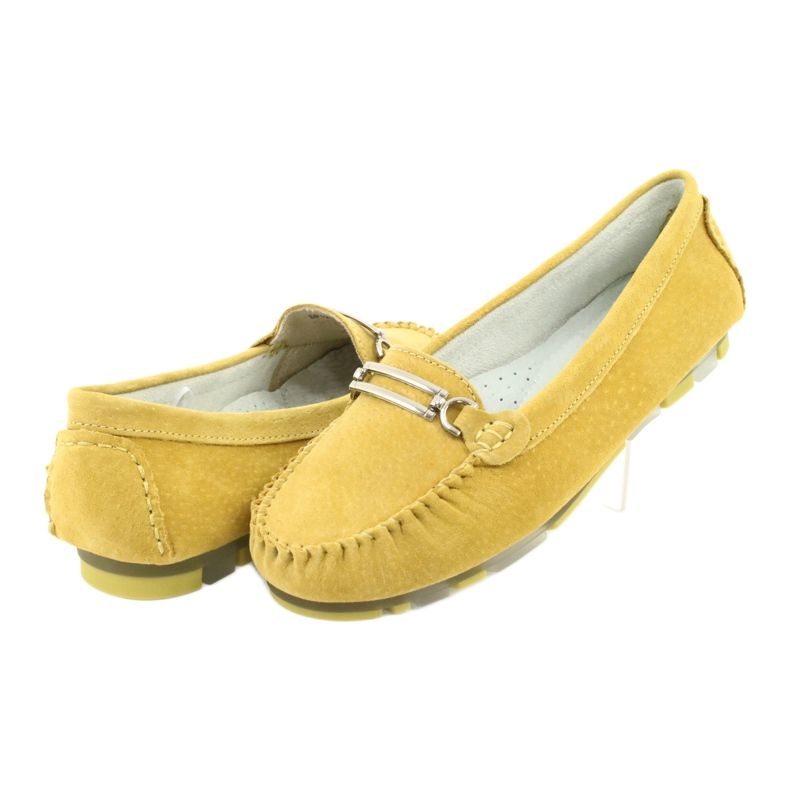 Mocassins confeccionados em couro camurça Filippo DP 1202 amarelo 4