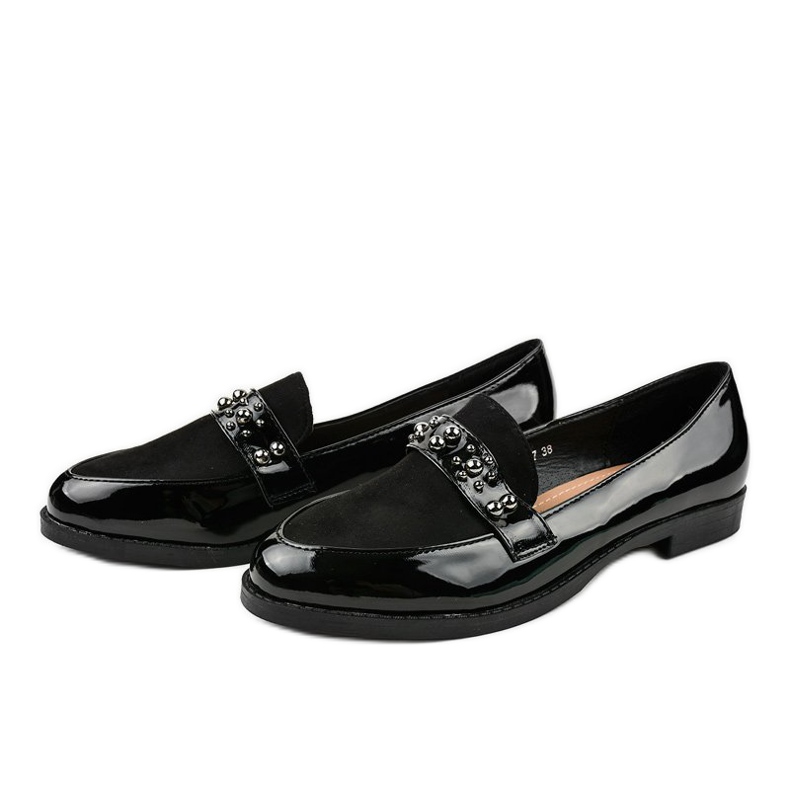 Sapatos deslizantes pretos com tachas JN-27 2 Sapatos deslizantes pretos com tachas JN-27 2