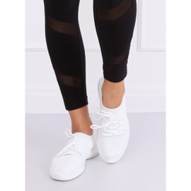 Sapatos esportivos brancos 7753-Y Branco 2