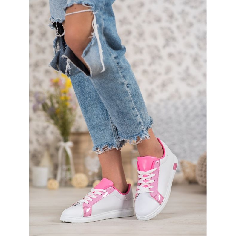 Ideal Shoes Tênis elegantes com couro ecológico branco rosa 2