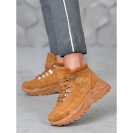 Queentina Tênis camurça castanho 2