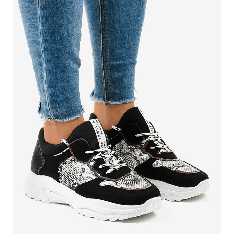 Tênis preto estilo cobra YL-8 1