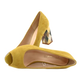 Bombas de camurça Sergio Leone PB135 amarelo 5