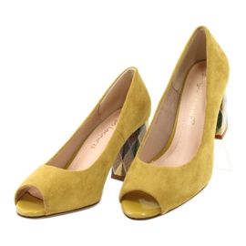 Bombas de camurça Sergio Leone PB135 amarelo 3