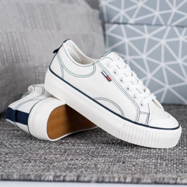 SHELOVET Tênis brancos na plataforma 1