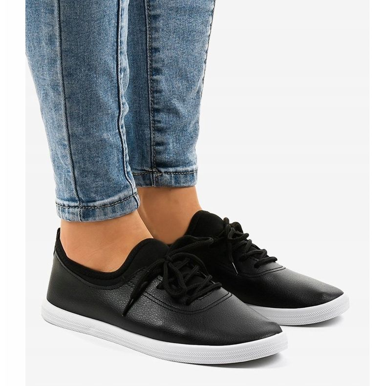 Tênis clássico preto W9782-1 1